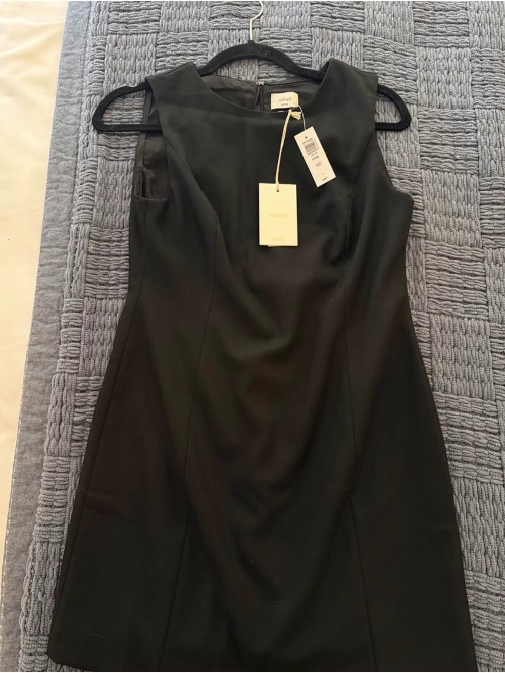 Wilfred/aritzia dress
